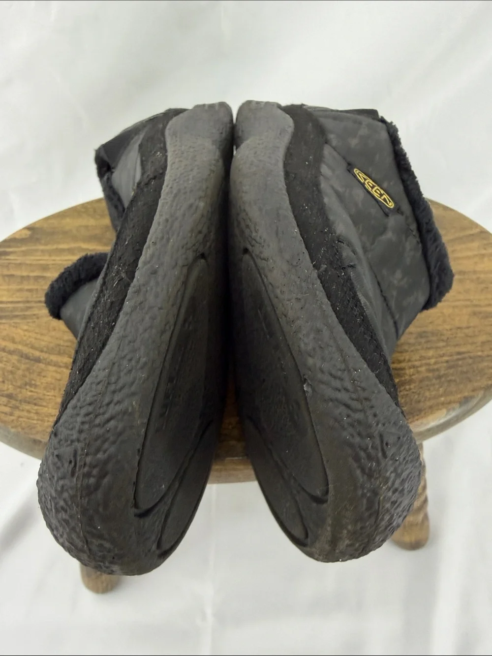Keen Howser II Quilted Slip-on Indoor / Outdoor Shoes / Slippers, Youth Boys 5